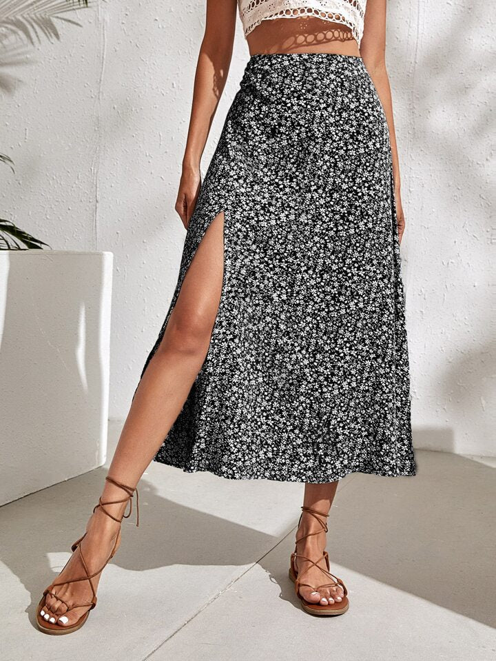 Holidaya Ditsy Floral Split Thigh Skirt